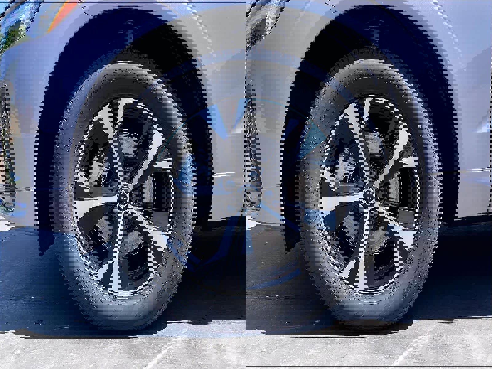 New 2026 Volvo XC60 B5 Core image 14