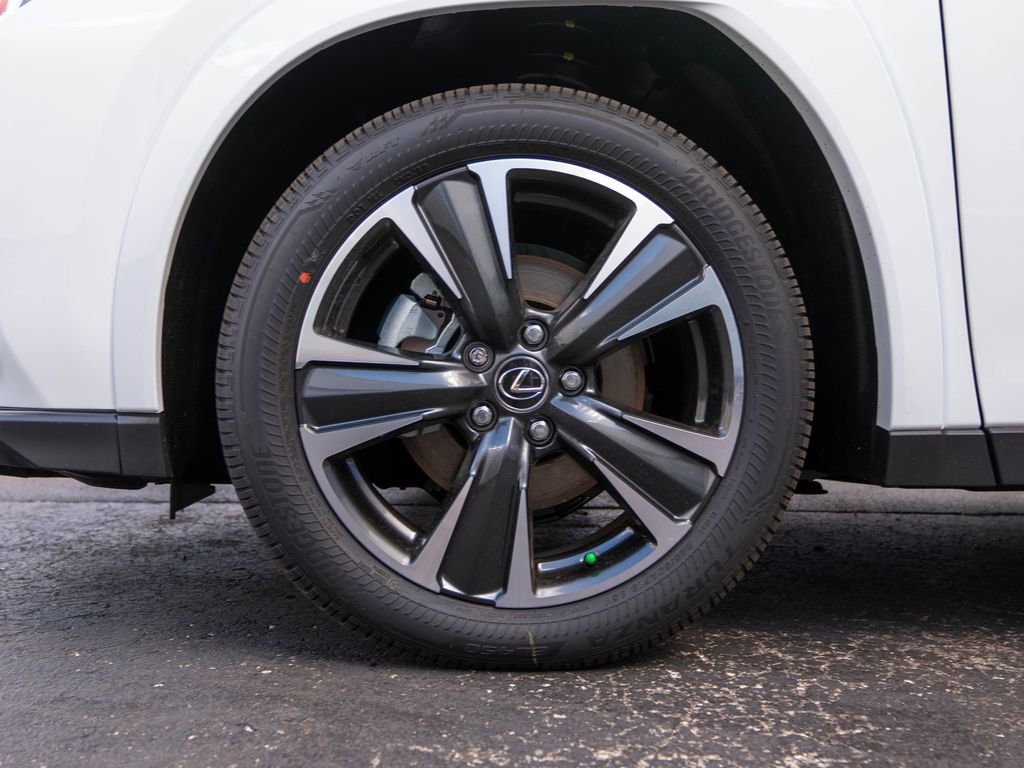 New 2026 Lexus UX 300h AWD image 9