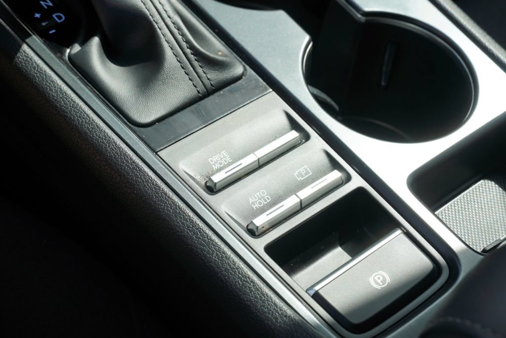 Used 2025 Hyundai Sonata SE FWD image 26