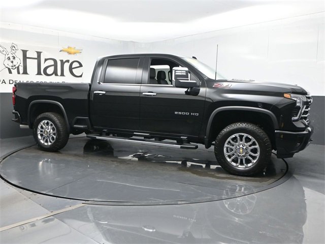 Certified 2025 Chevrolet Silverado 2500 LTZ w/ Z71 Chrome Sport Edition image 6