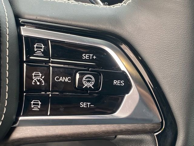 New 2025 Jeep Grand Cherokee Overland w/ Adv Protech Group III image 19