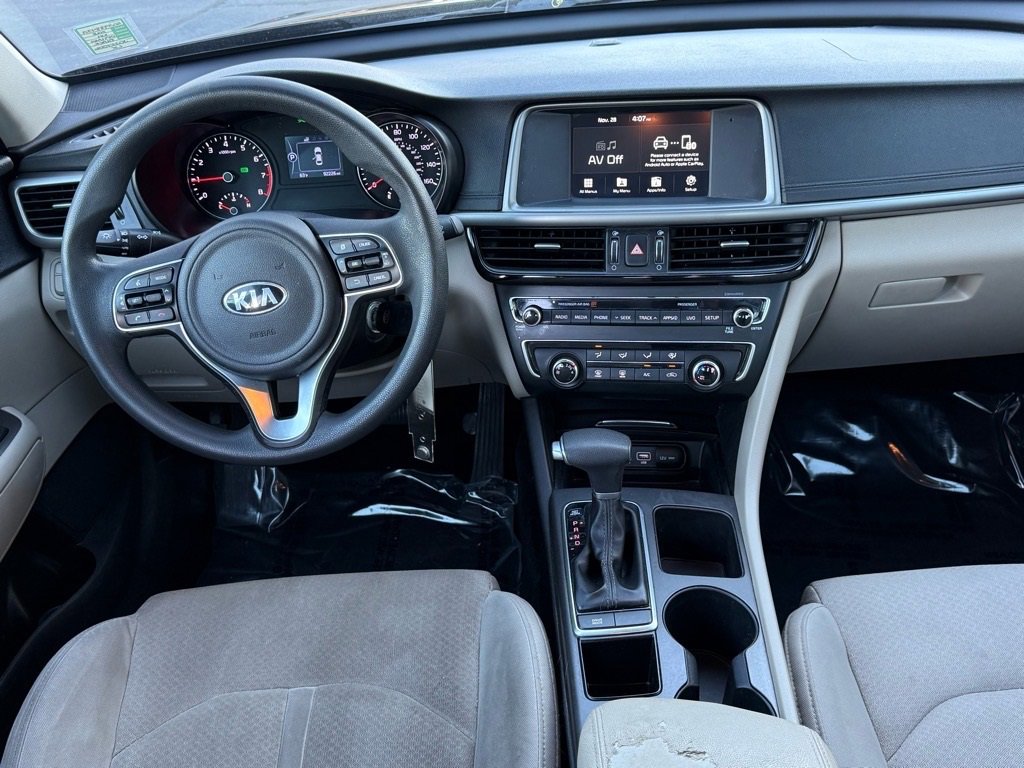 Used 2018 Kia Optima LX image 9