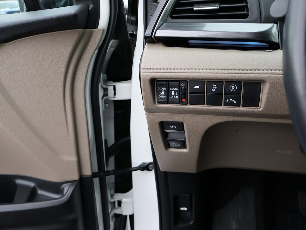 Certified 2023 Honda Odyssey Elite image 32