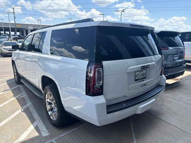 Used 2017 GMC Yukon XL SLT w/ Open Road Package RWD image 3