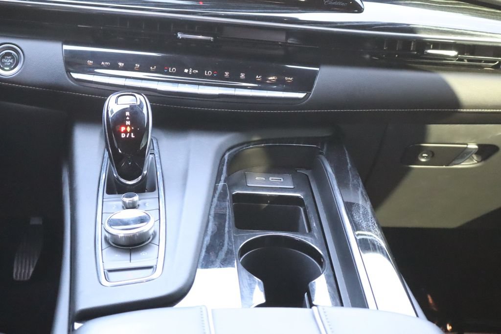 Used 2021 Cadillac Escalade Sport w/ Driver Assist Tech Package AWD/4WD image 33