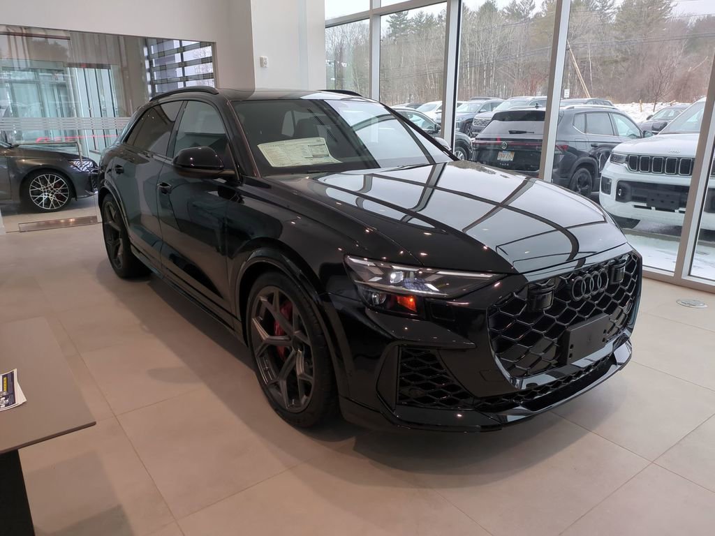 New 2026 Audi RS Q8 performance