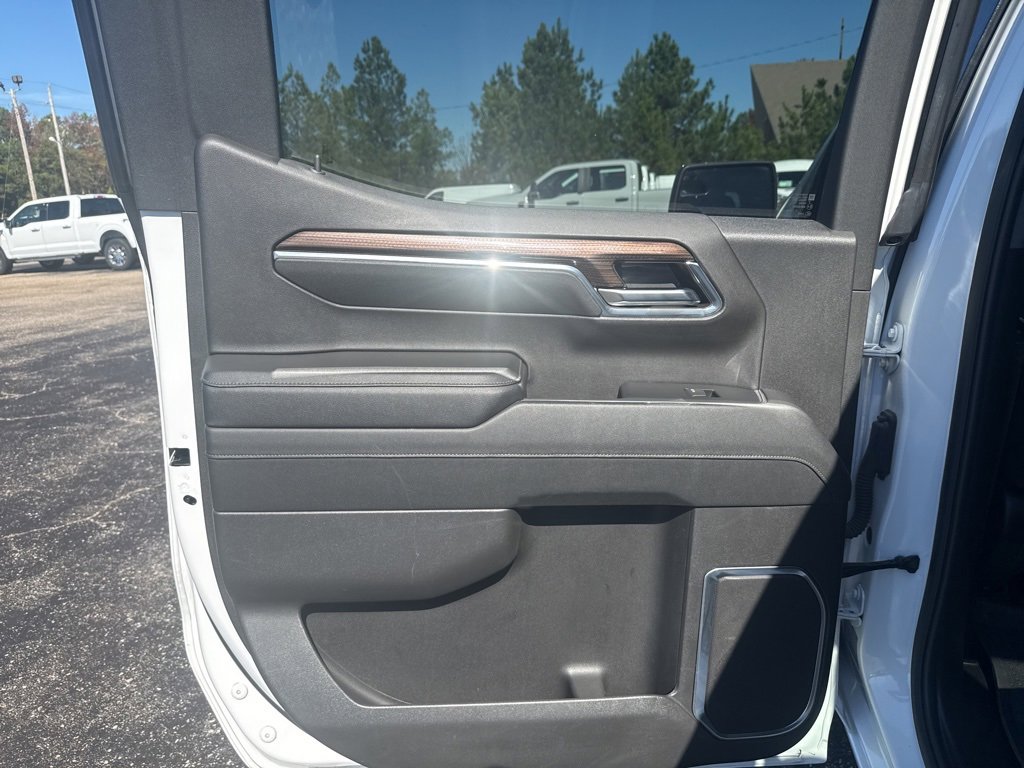 Used 2024 Chevrolet Silverado 1500 LT w/ Protection Package image 24