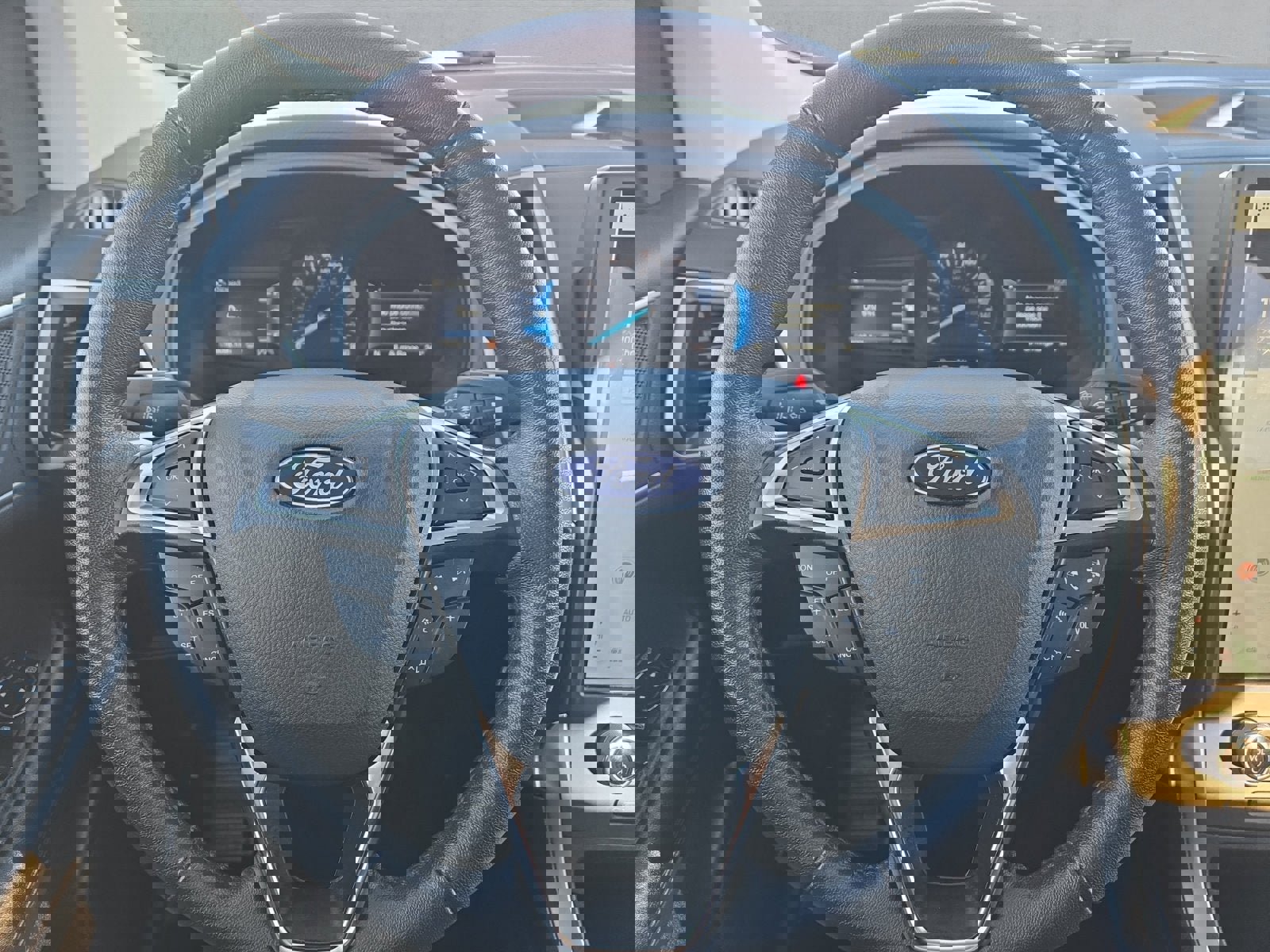 Certified 2024 Ford Edge SEL w/ Convenience Package image 13