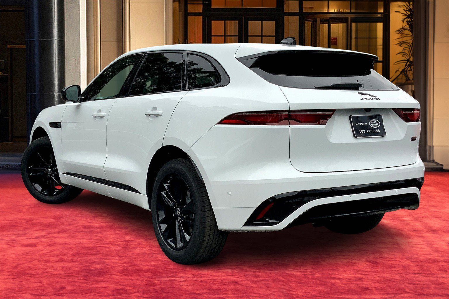 New 2026 Jaguar F-PACE R-Dynamic S image 2