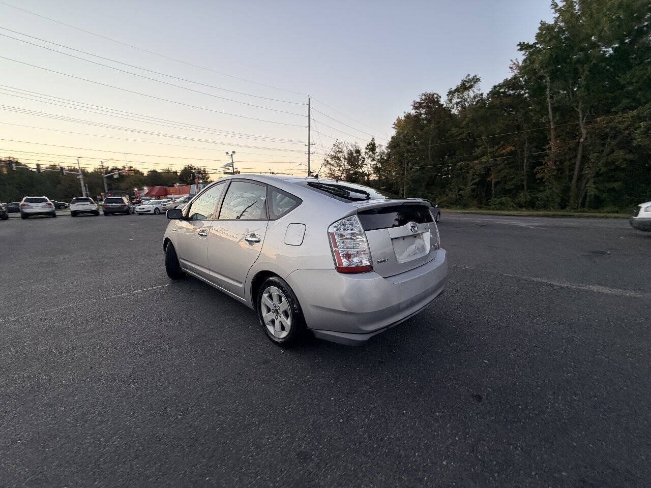 Used 2007 Toyota Prius w/ Pkg 2 FWD image 25