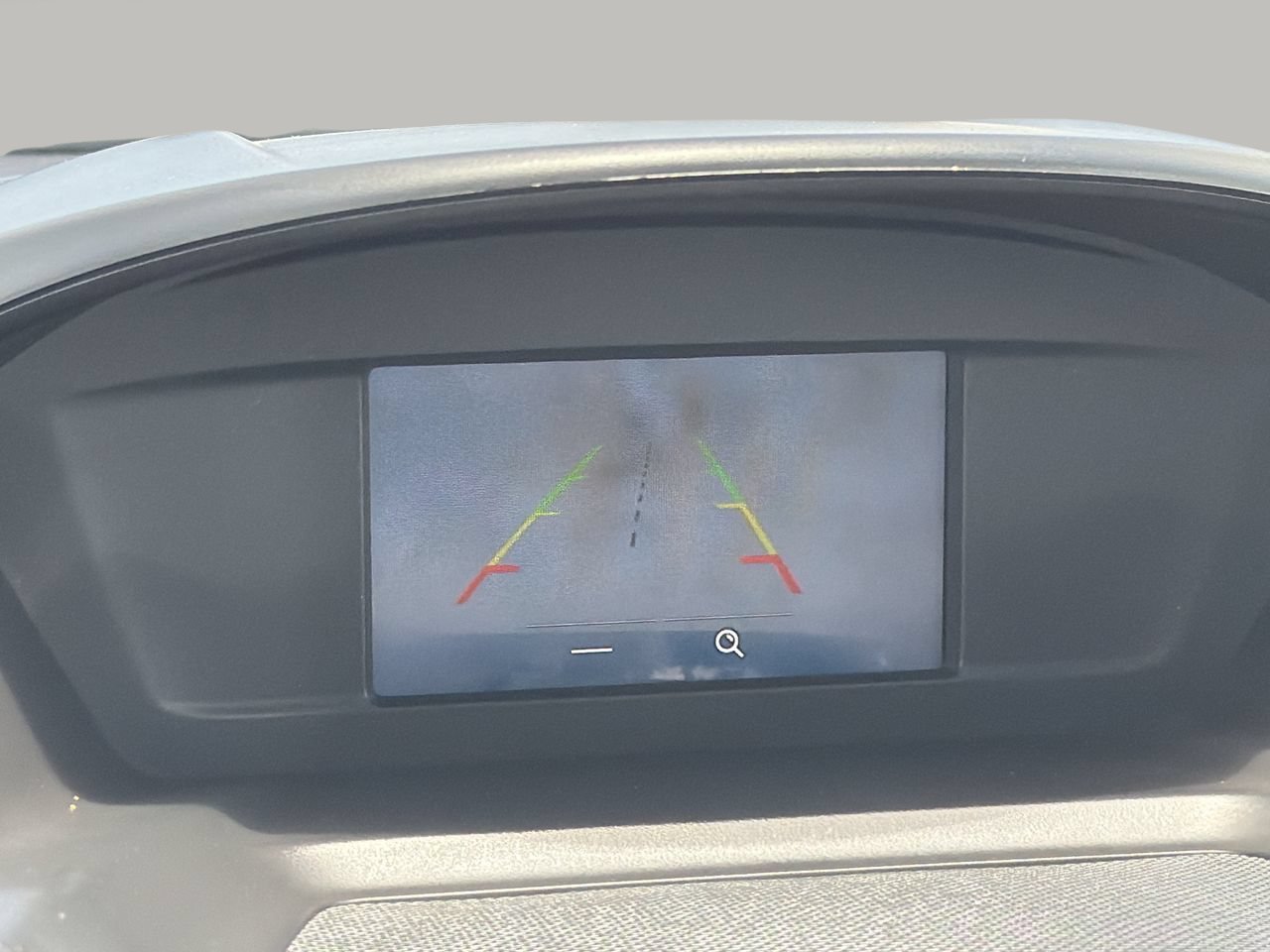 Used 2018 Ford C-MAX SE FWD image 21