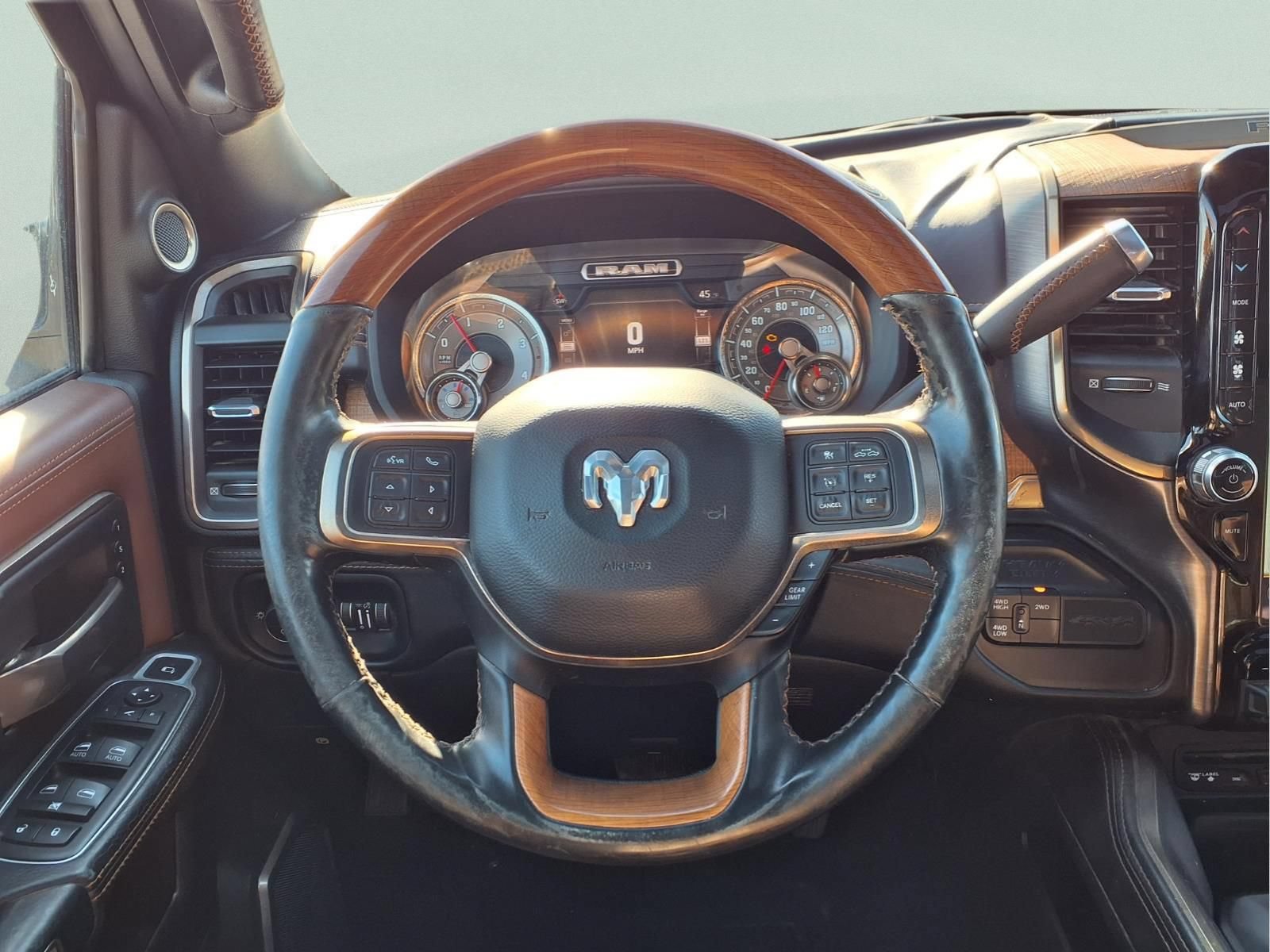 Used 2019 RAM 3500 Limited AWD/4WD image 13