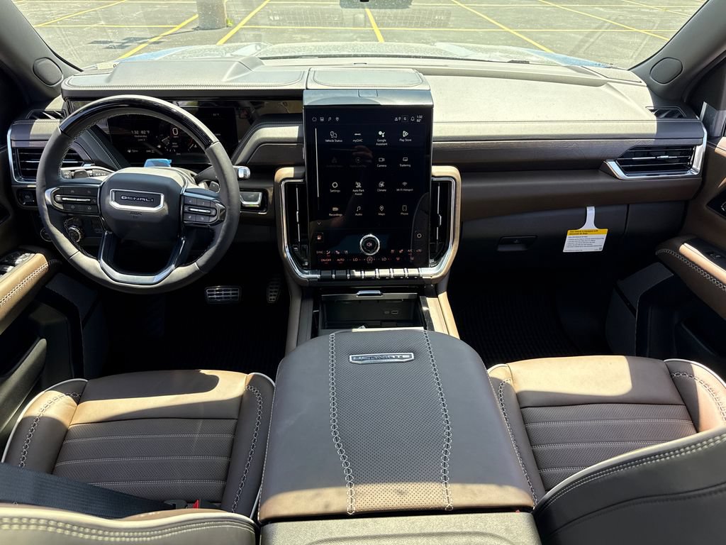 New 2026 GMC Yukon Denali Ultimate AWD/4WD image 30