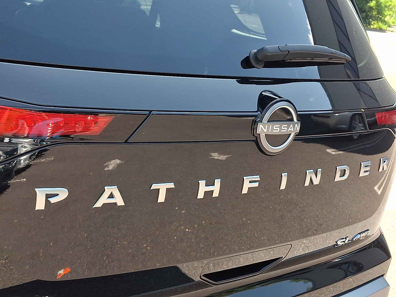 Certified 2024 Nissan Pathfinder SL w/ SL Premium Package AWD/4WD image 32