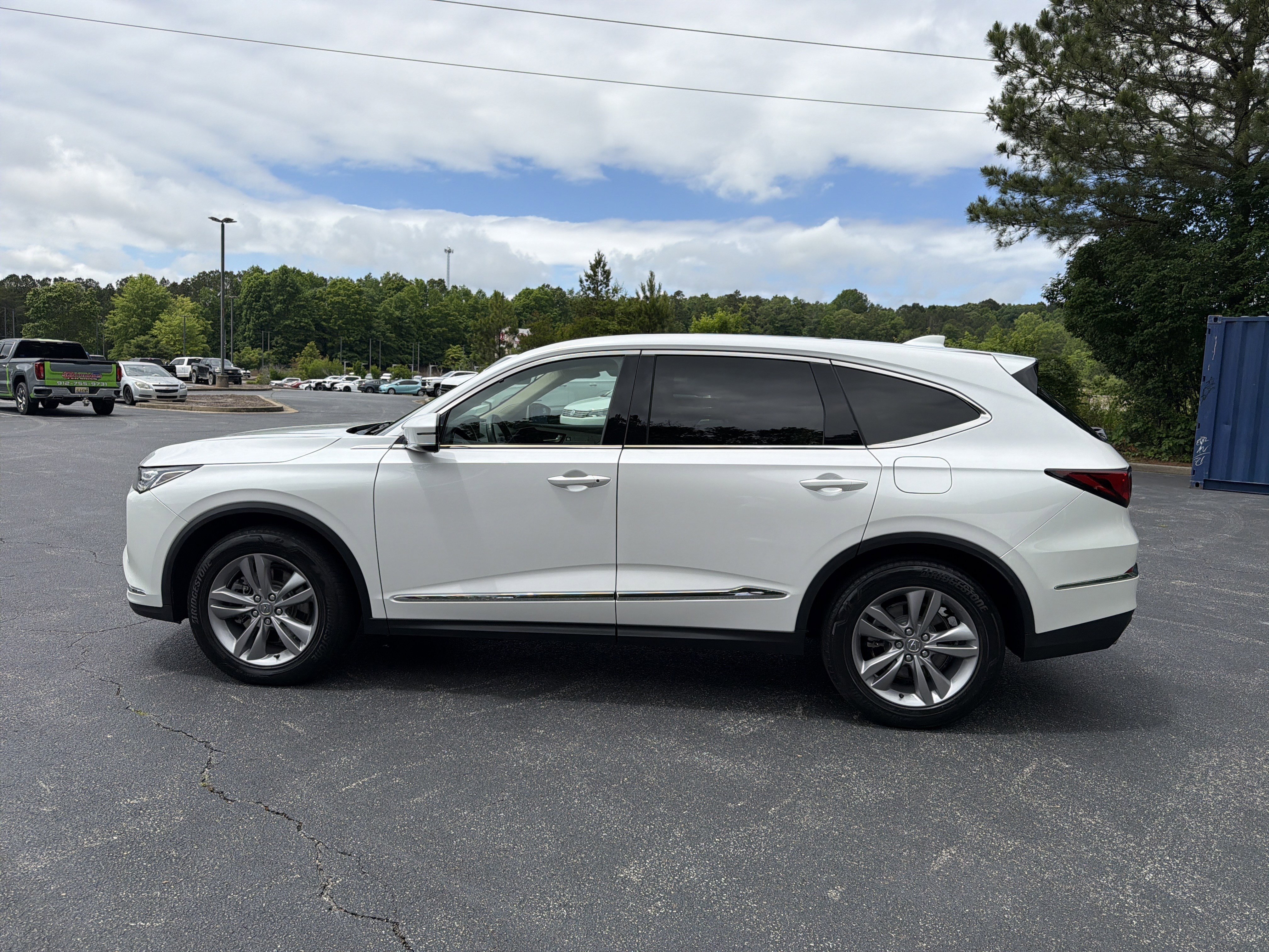 Used 2023 Acura MDX SH-AWD image 8