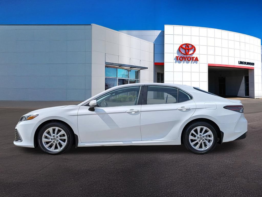 Used 2024 Toyota Camry LE FWD image 13