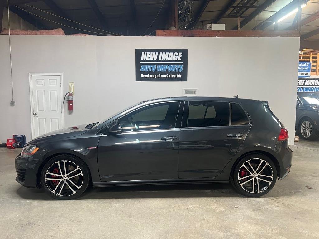 Used 2017 Volkswagen GTI S image 5