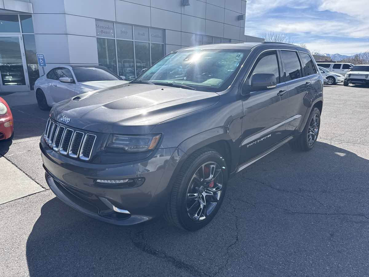 Used 2015 Jeep Grand Cherokee SRT w/ Trailer Tow Group IV image 2