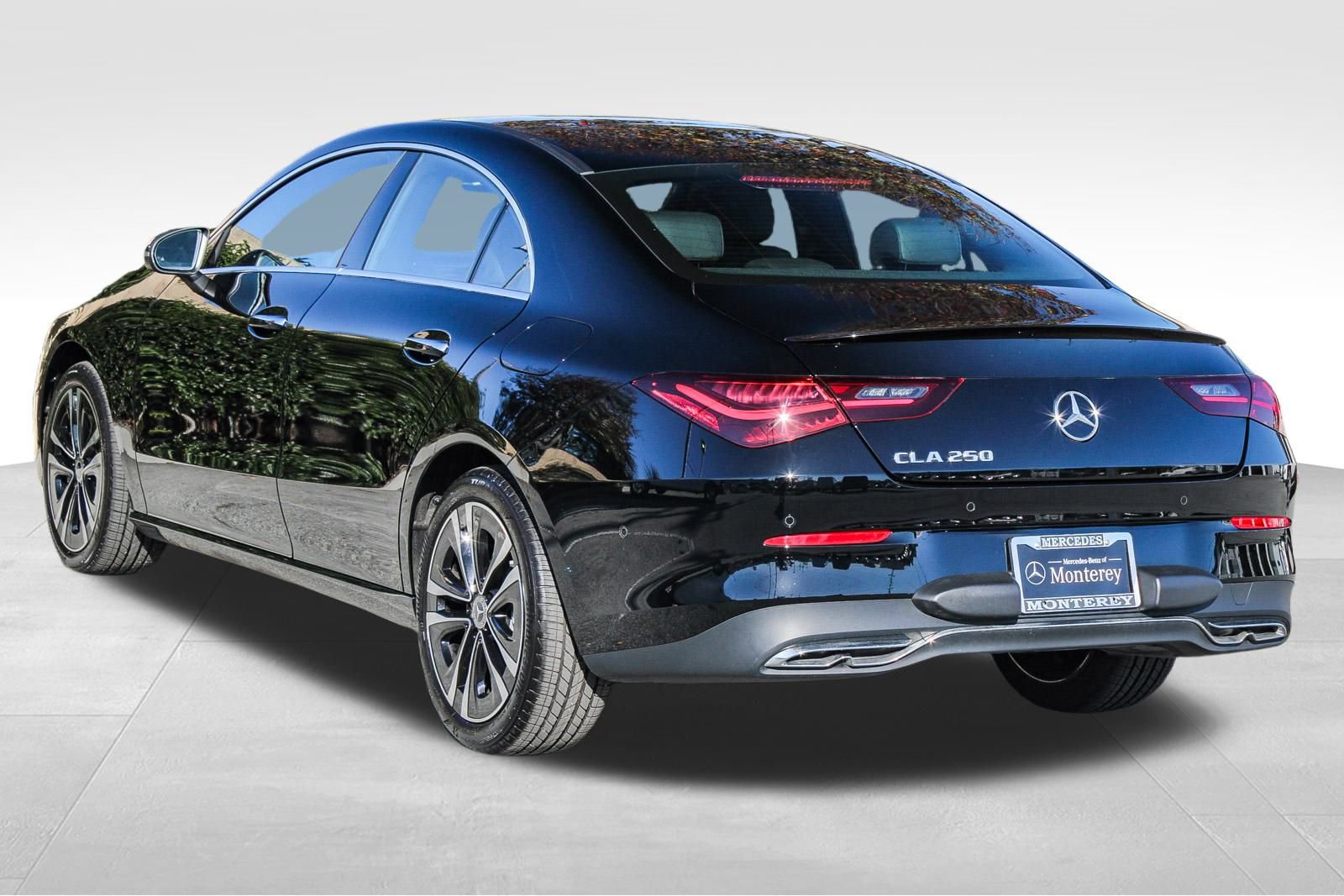 Certified 2025 Mercedes-Benz CLA 250 image 7