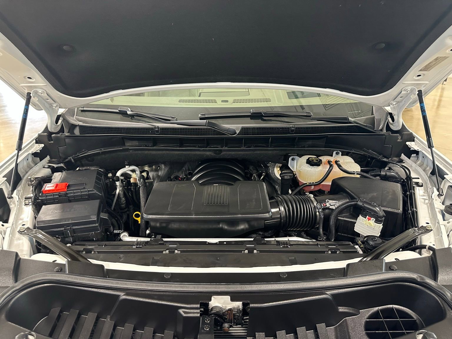 Used 2025 GMC Yukon XL Denali w/ Denali Reserve Package image 49