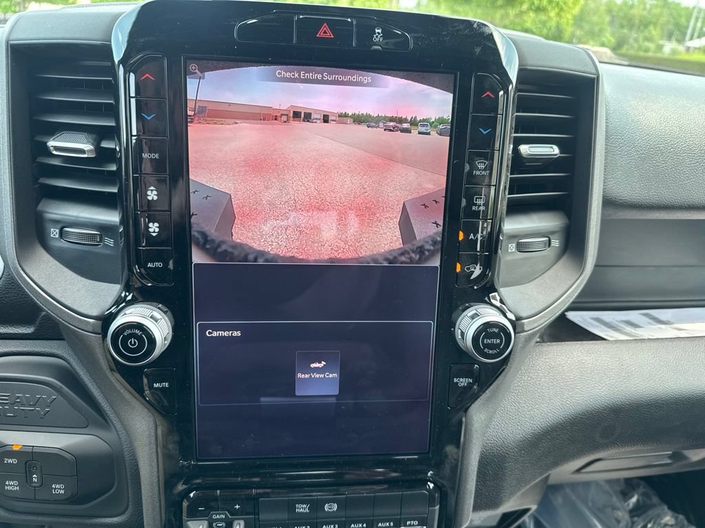 New 2026 RAM 5500 Tradesman AWD/4WD image 27