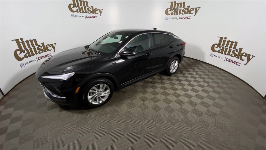 Used 2024 Buick Envista Preferred w/ Convenience I Package image 4