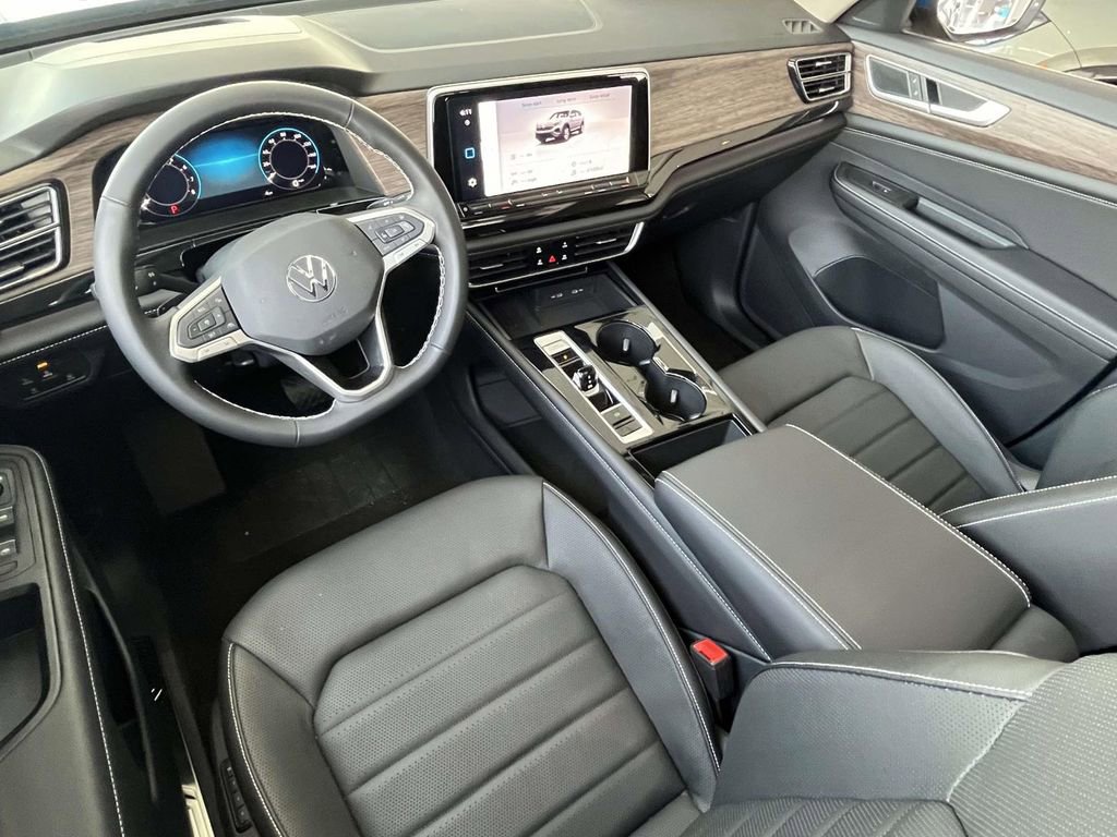 New 2025 Volkswagen Atlas SEL AWD/4WD image 12
