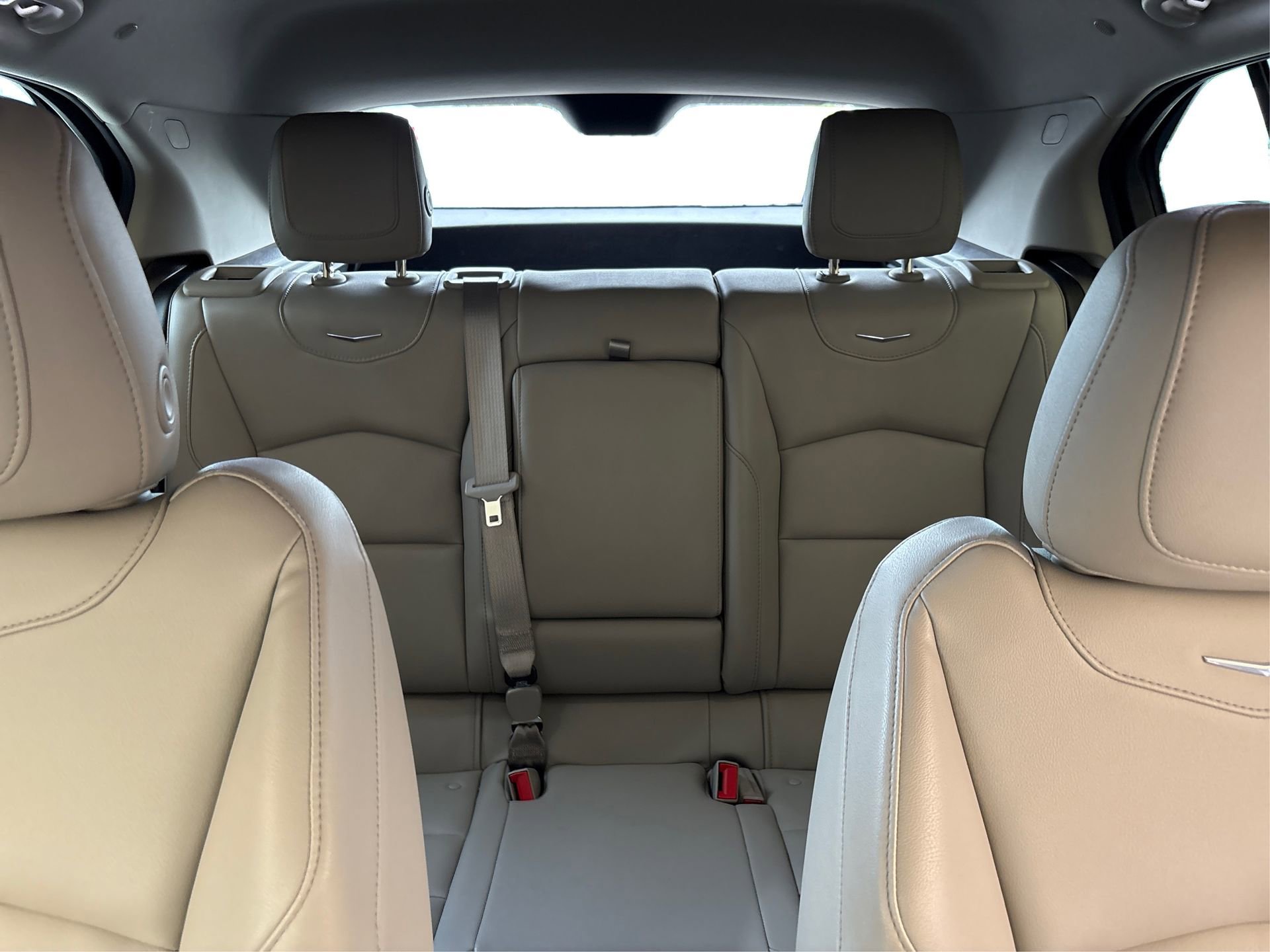 Certified 2023 Cadillac XT4 Luxury image 19