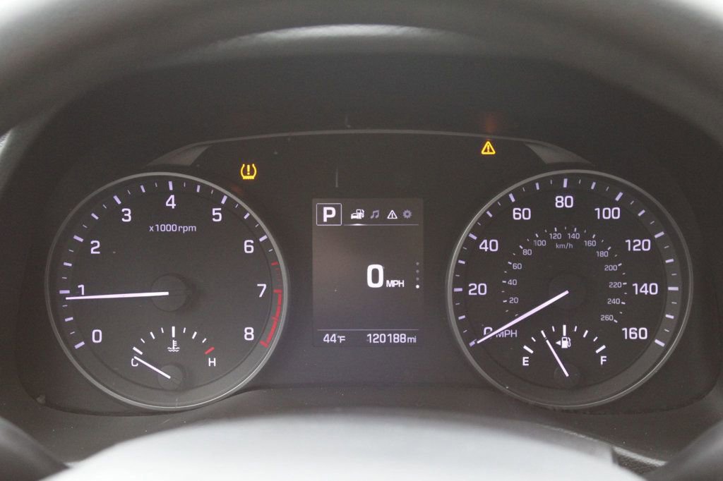 Used 2018 Hyundai Elantra SEL image 10