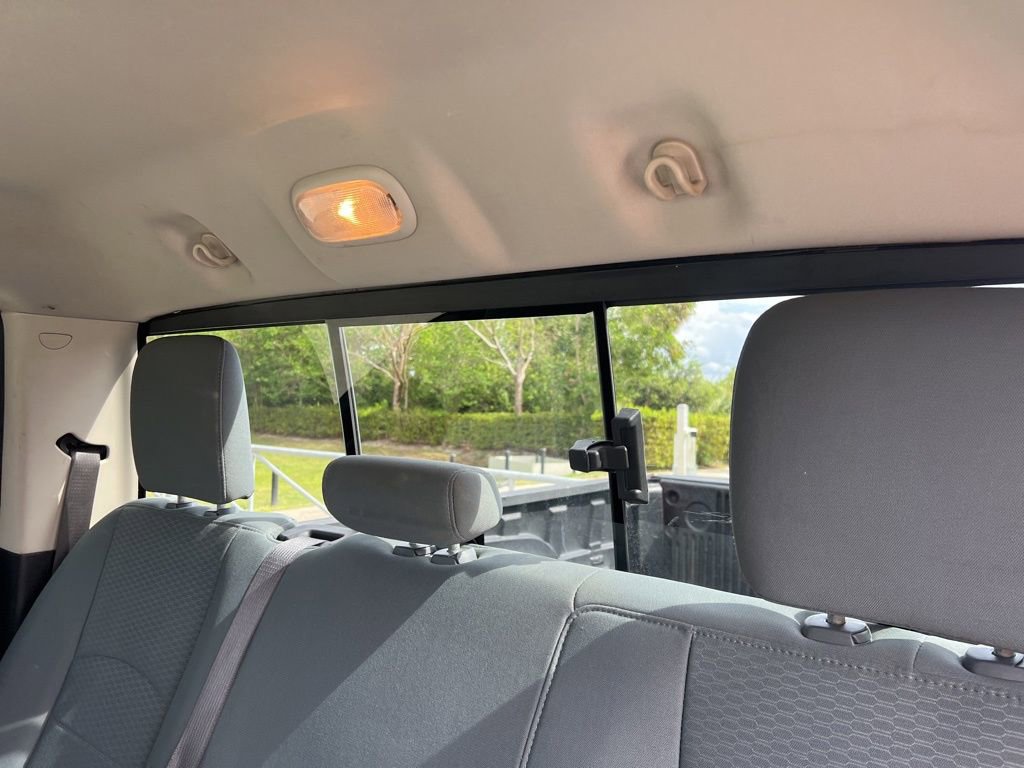 Used 2020 RAM 1500 Classic SLT image 35