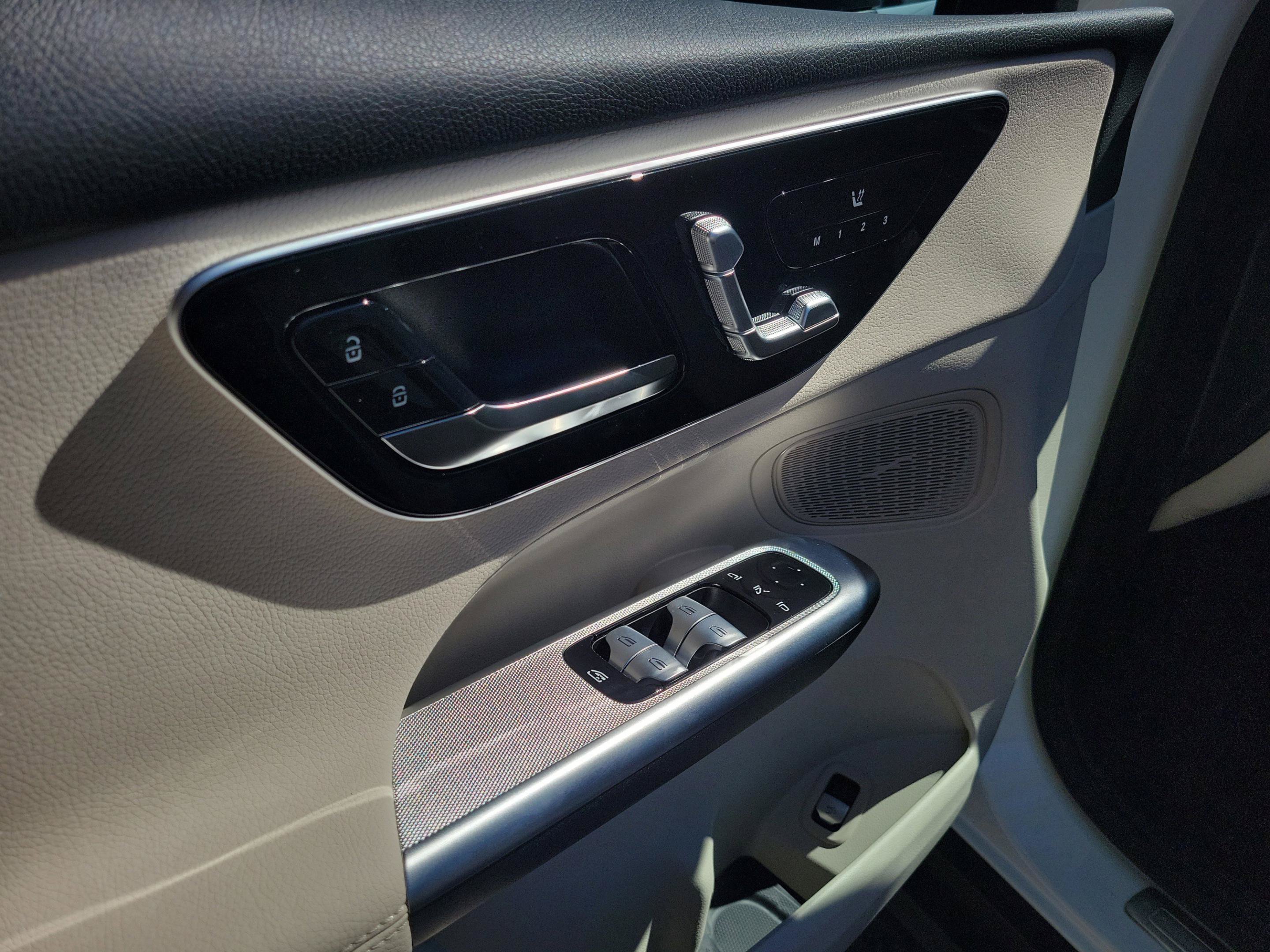 Certified 2026 Mercedes-Benz GLC 300 image 16