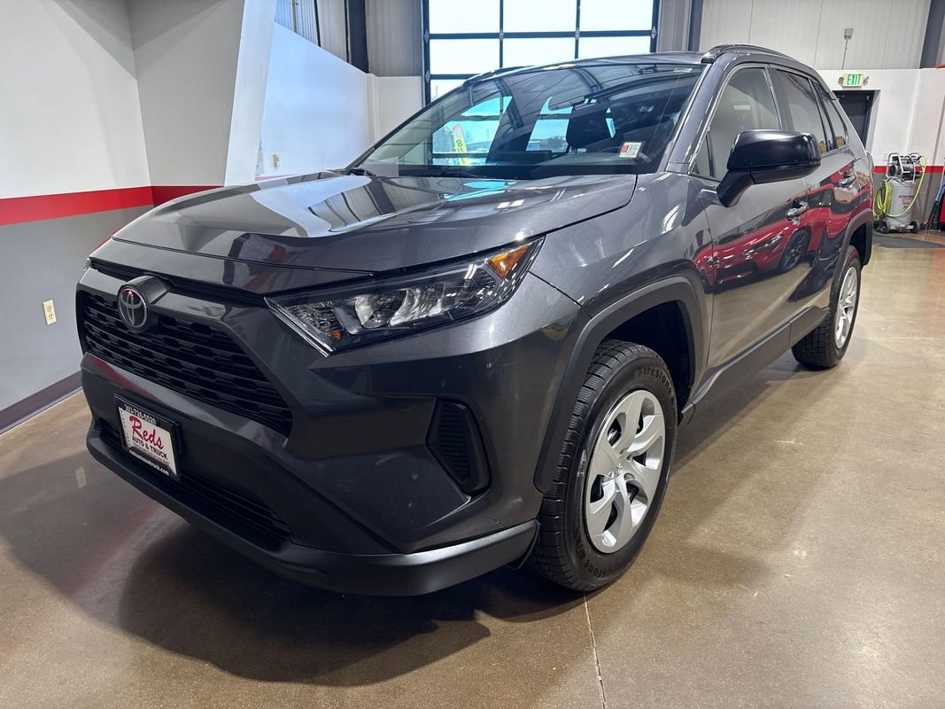 Used 2021 Toyota RAV4 LE AWD/4WD image 46
