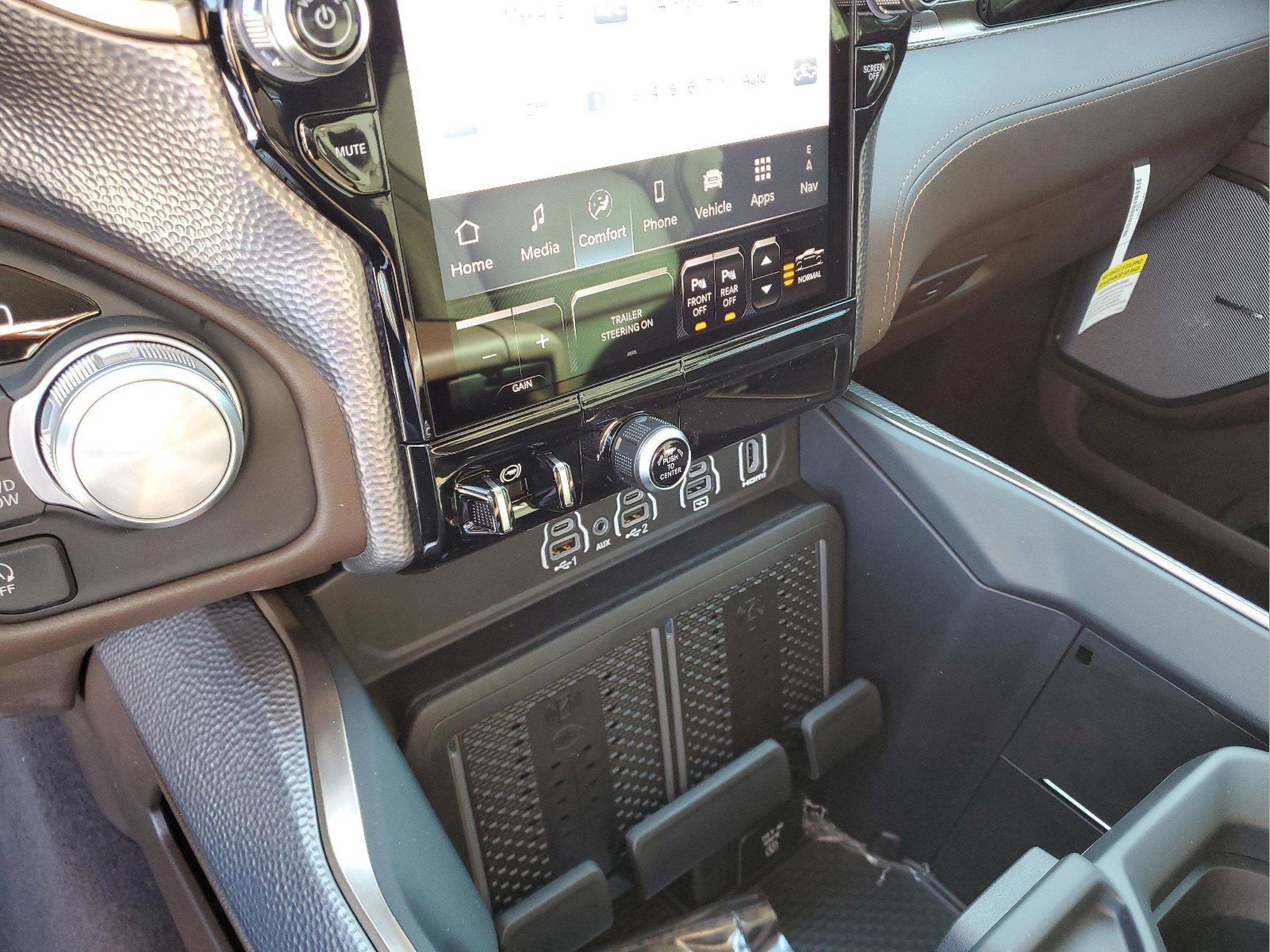 New 2026 RAM 1500 Limited w/ Trailer Tow Group image 49