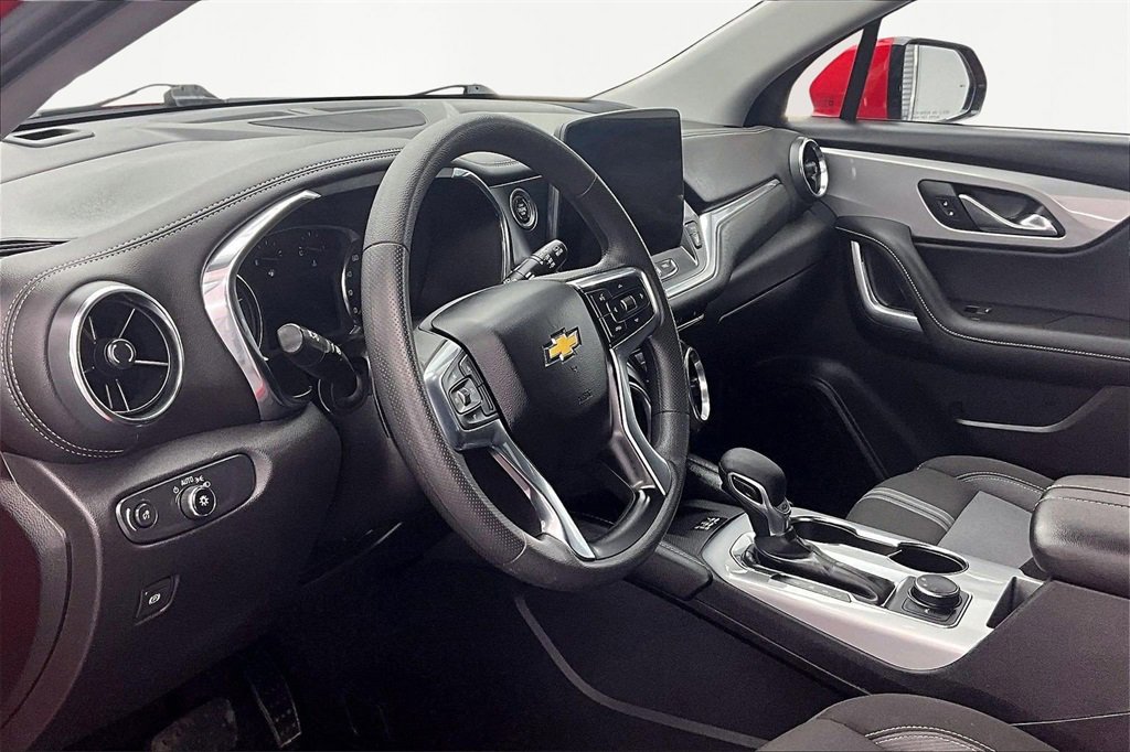 Used 2023 Chevrolet Blazer LT w/ Convenience Package image 14