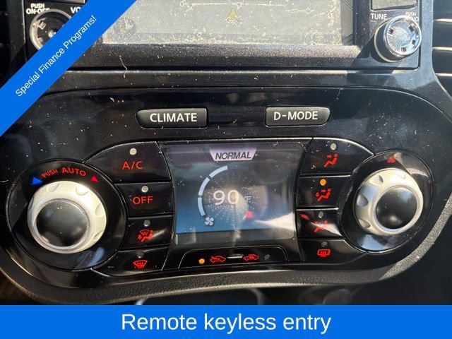 Used 2015 Nissan Juke SV w/ Technology Package image 19