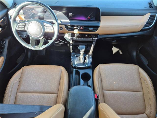 Used 2024 Kia Seltos EX AWD/4WD image 17