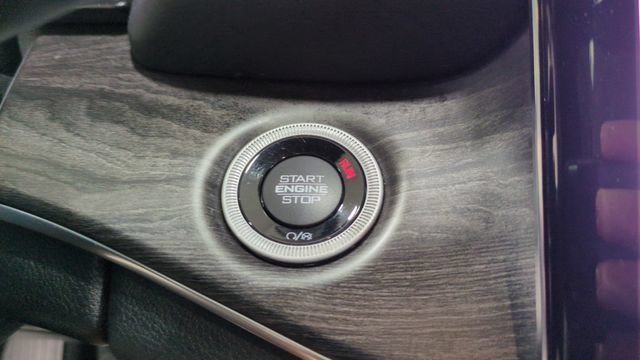 Used 2022 Jeep Grand Cherokee L Overland AWD/4WD image 18