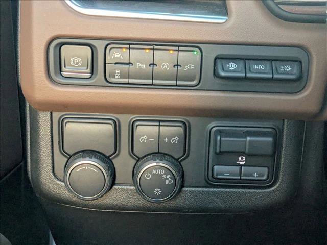 Used 2021 Chevrolet Suburban High Country w/ Premium Package image 11