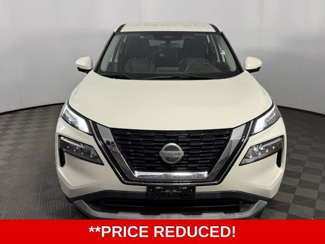 Used 2021 Nissan Rogue SV FWD video 2