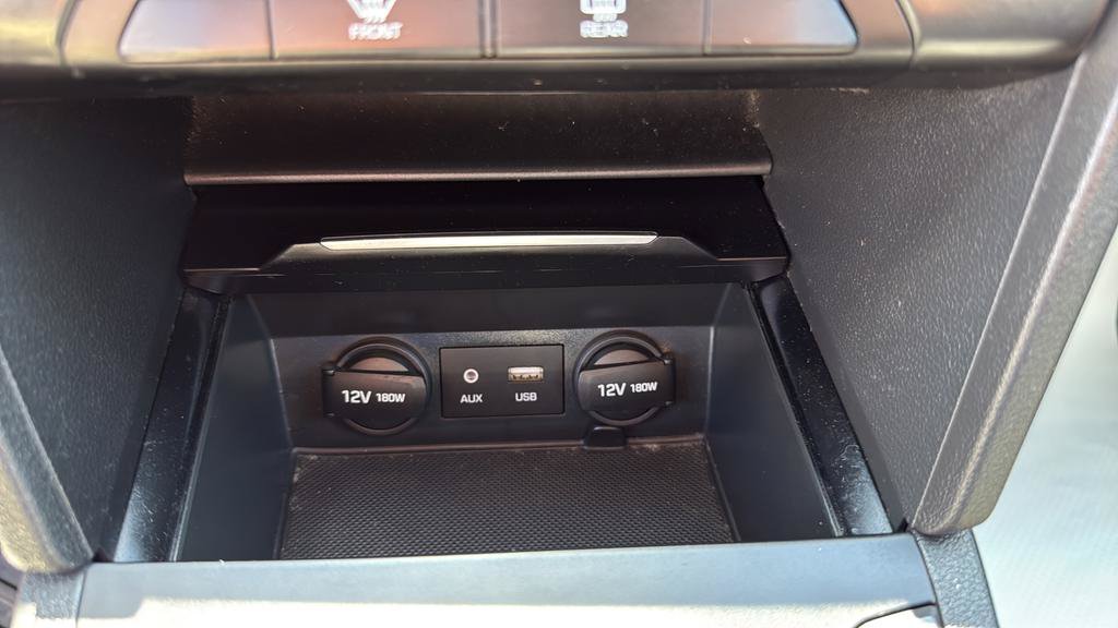 Used 2017 Hyundai Elantra Sport FWD image 25