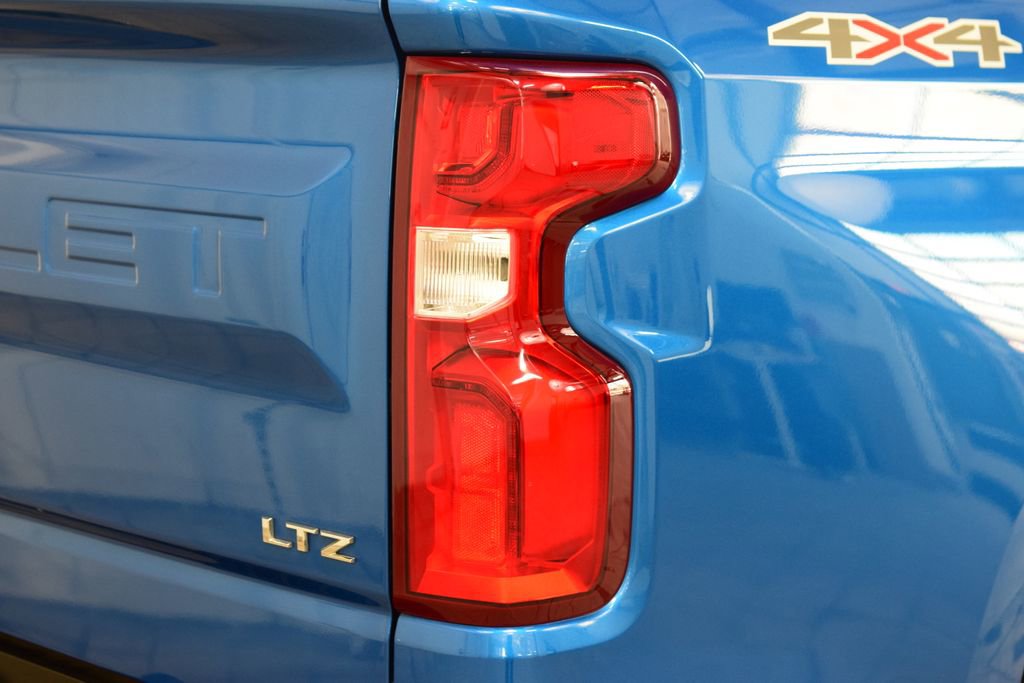 Used 2022 Chevrolet Silverado 1500 LTZ w/ Technology Package image 21