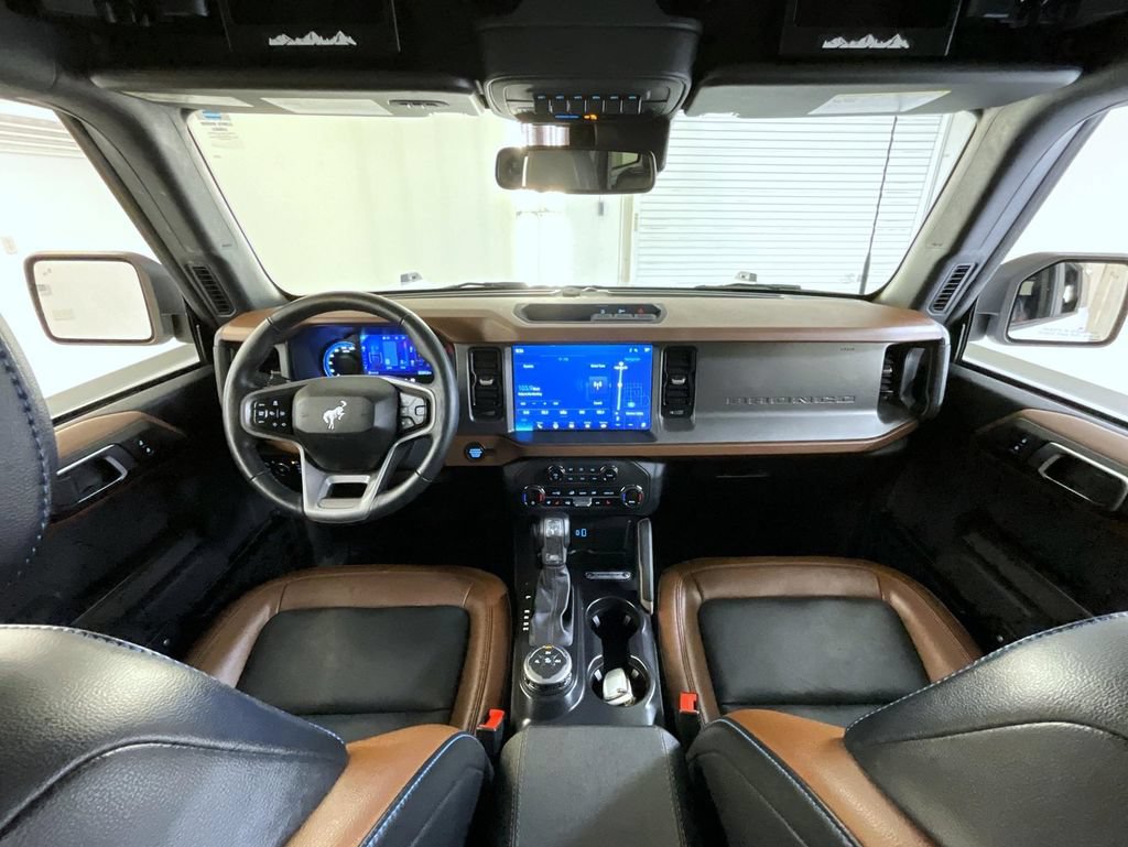 Used 2024 Ford Bronco Outer Banks AWD/4WD image 13