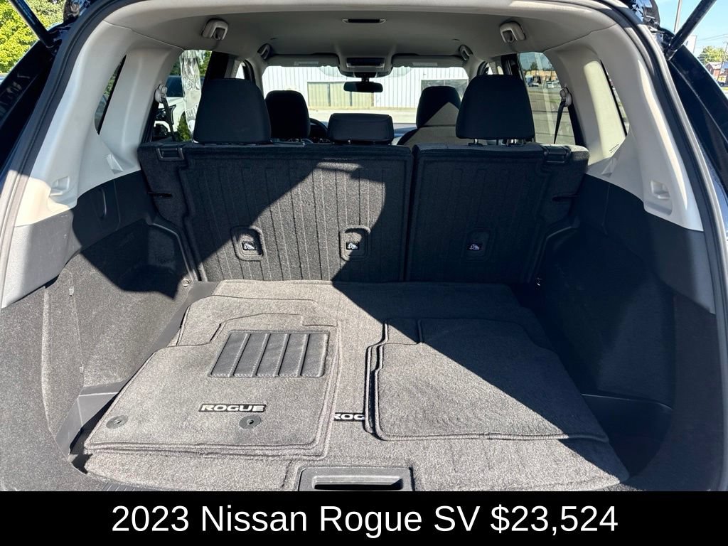 Used 2023 Nissan Rogue SV AWD/4WD image 16