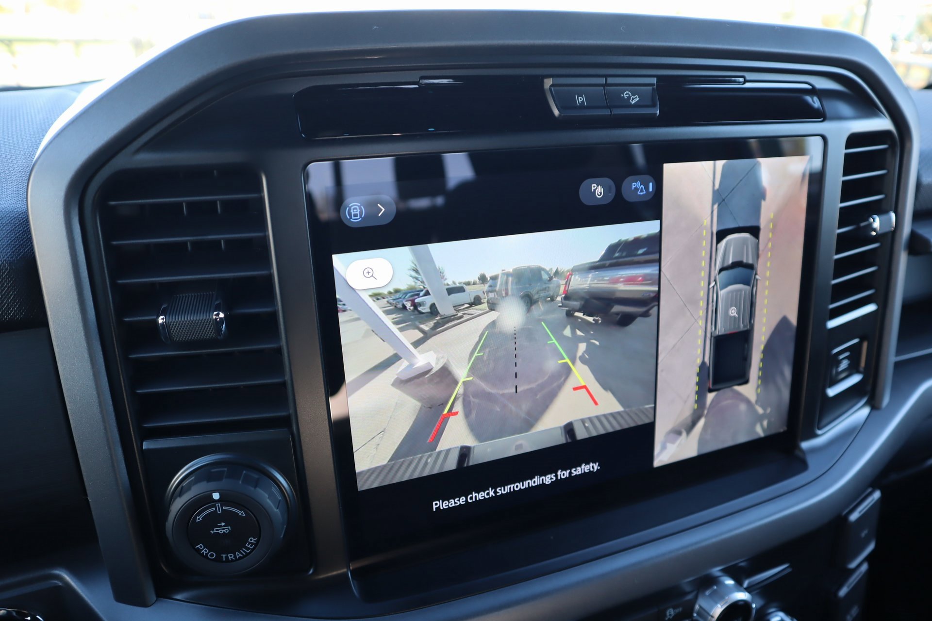 New 2025 Ford F150 XLT w/ Equipment Group 302A MID image 8