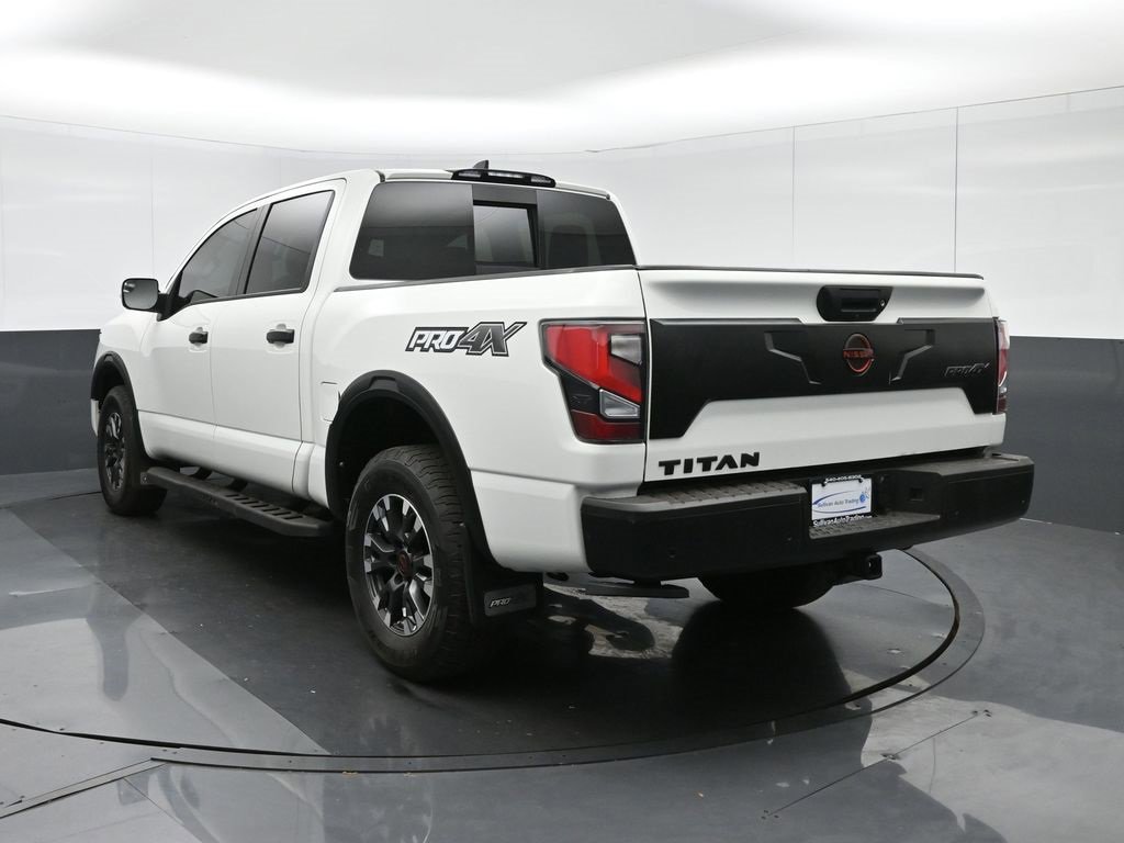 Used 2023 Nissan Titan PRO-4X w/ Pro-4x Convenience Package image 5