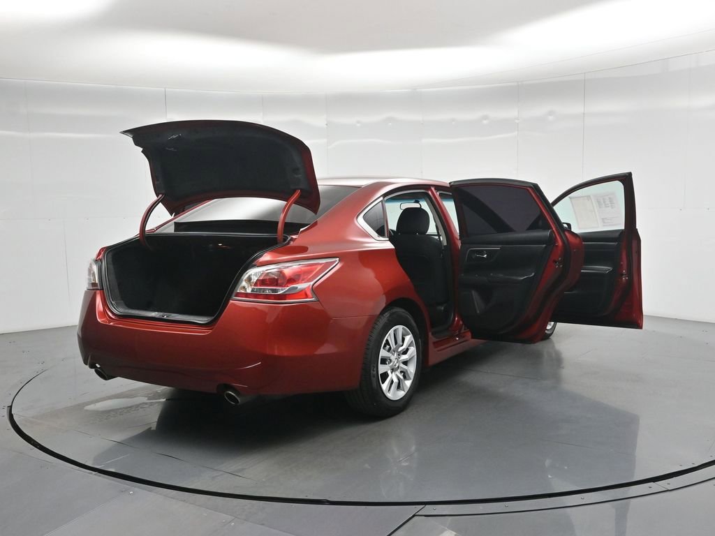 Used 2015 Nissan Altima 2.5 S w/ Power Driver Seat Package image 5