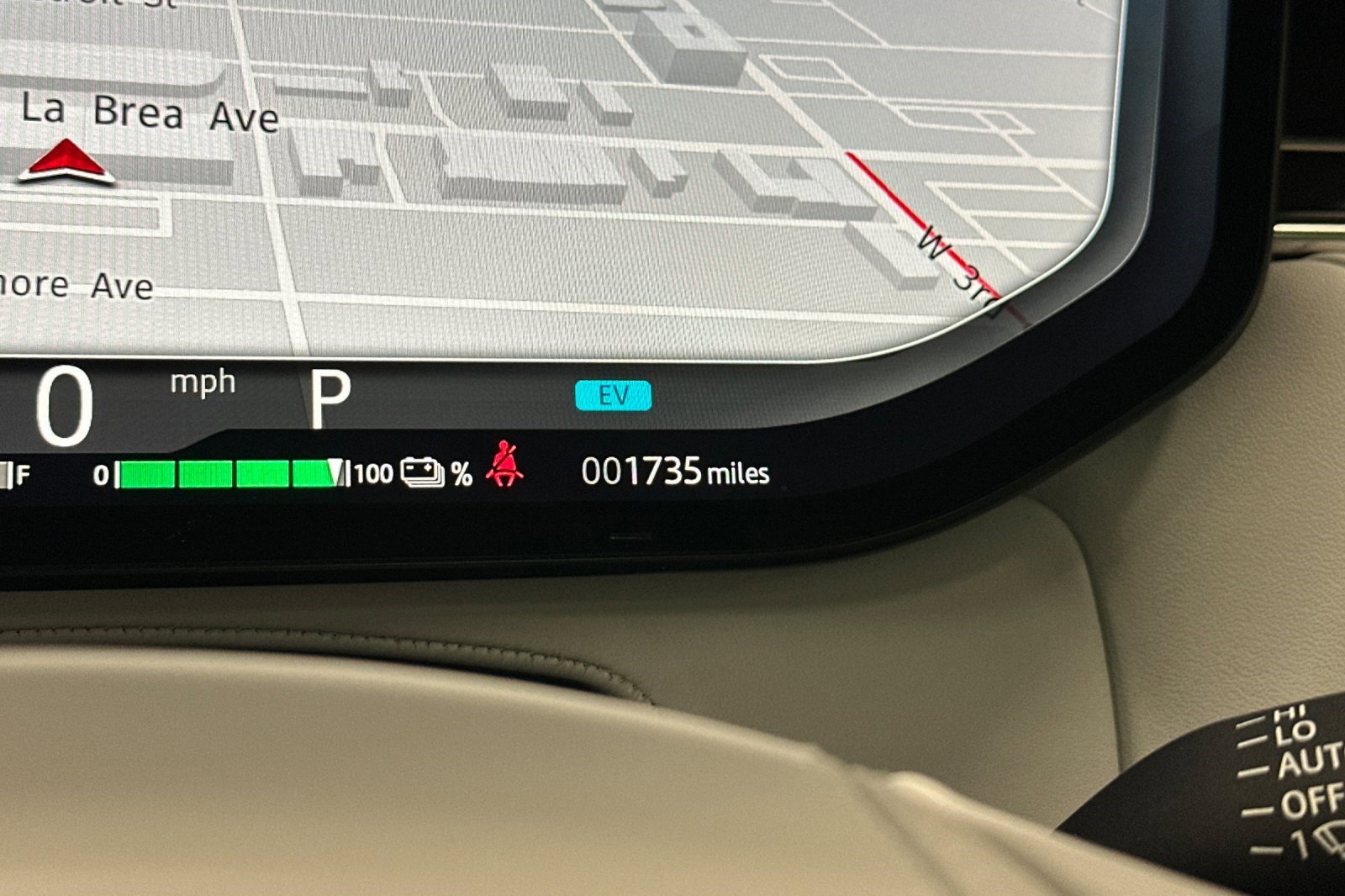 Used 2025 Land Rover Range Rover Sport Dynamic SE image 34