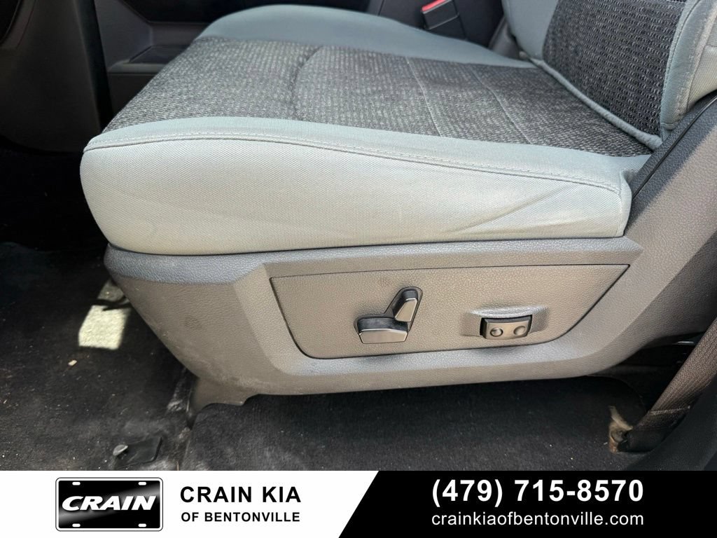 Used 2019 RAM 1500 Big Horn AWD/4WD image 11