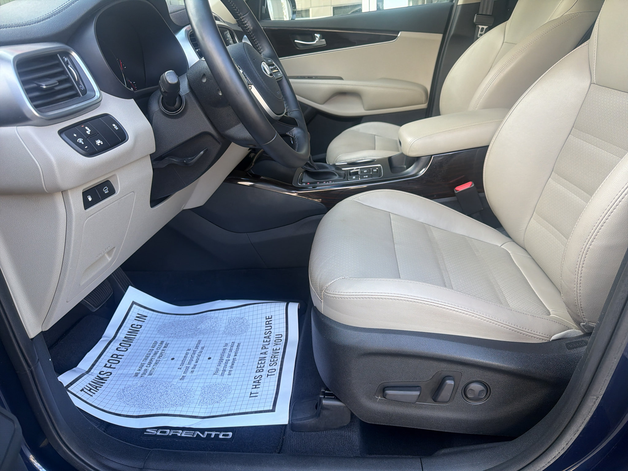 Used 2019 Kia Sorento EX AWD/4WD image 5