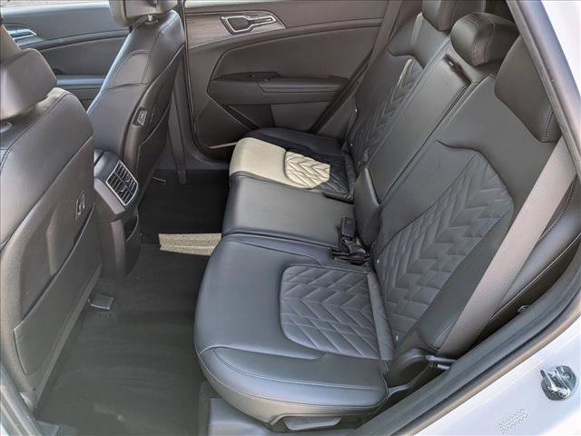 Used 2023 Kia Sportage X-Line w/ X-Line Premium Package AWD/4WD image 23